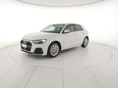 Begagnad Audi A1 Sportback Business 116 HK (85 kW) 2025 Vit Halvkombi