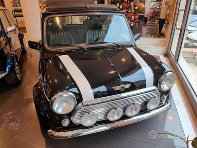 Usata Rover Mini 63 CV (46 kW) 1999 Nero Utilitaria