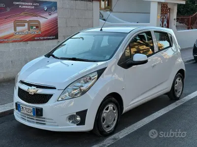Usata Chevrolet Spark 68 CV (50 kW) 2012 Bianco Utilitaria