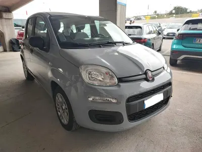 Usata Fiat Panda 69 CV (50 kW) 2022 Grigio Utilitaria