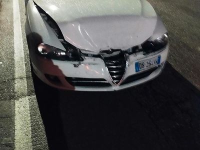 Usata Alfa Romeo 147 120 CV (88 kW) 2008 Bianco Utilitaria