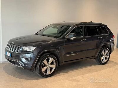 Usata Jeep Grand Cherokee Overland 250 CV (183 kW) 2016 Grigio SUV