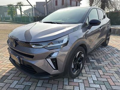 Usata Renault Captur Techno 91 CV (66 kW) 2025 Grigio SUV