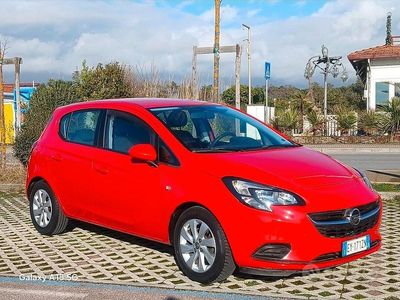 Usata Opel Corsa 69 CV (50 kW) 2015 Rosso Utilitaria
