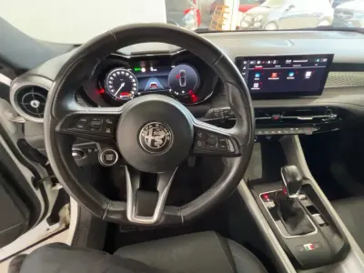 Usata Alfa Romeo Tonale Sprint 131 CV (96 kW) 2023 Bianco alfa SUV