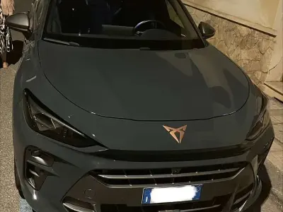 Usata Cupra Terramar 150 CV (110 kW) 2025 Blu/azzurro SUV
