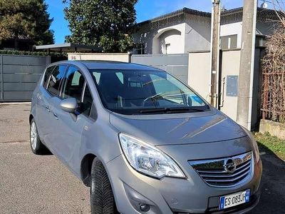 Usata Opel Meriva Cosmo 120 CV (88 kW) 2013 Argento Monovolume