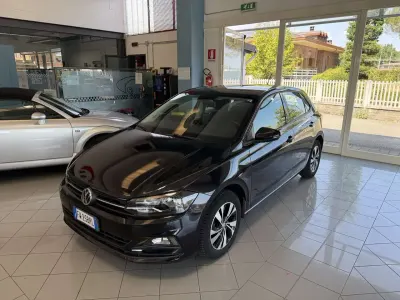 Usata VW Polo Highline 95 CV (69 kW) 2019 Nero Utilitaria