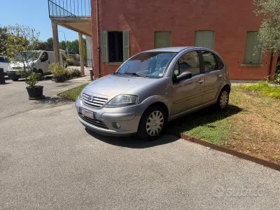Usata Citroën C3 Exclusive 90 CV (66 kW) 2003 Grigio Berlina