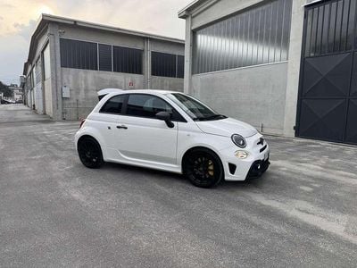 Usata Abarth 695 Competizione 179 CV (131 kW) 2024 Utilitaria