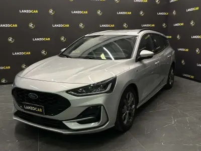 Usata Ford Focus ST-Line 155 CV (114 kW) 2023 Argento Station wagon