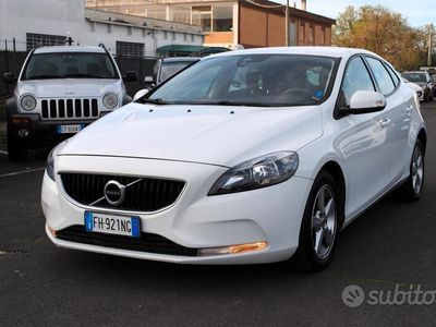 usata Volvo V40 V402.0 d2 Momentum my17