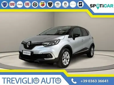 Occasion Renault Captur 131 PK (96 kW) 2019 Grijs SUV