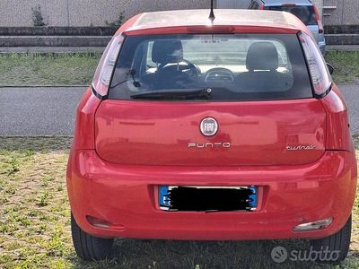 Usata Fiat Punto 2012 Rosso Utilitaria