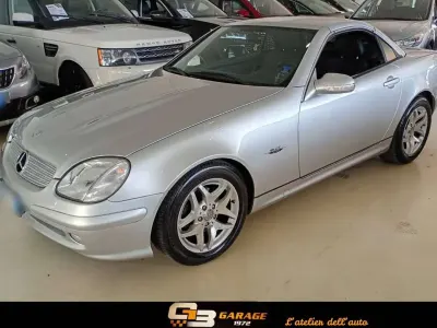 Usata Mercedes SLK200 163 CV (119 kW) 2003 Argento Cabrio