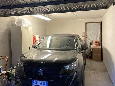 Usata Peugeot 2008 Active 102 CV (75 kW) 2021 Nero SUV