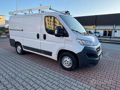 Usata Fiat Ducato 33 131 CV (96 kW) 2017 Bianco Furgone