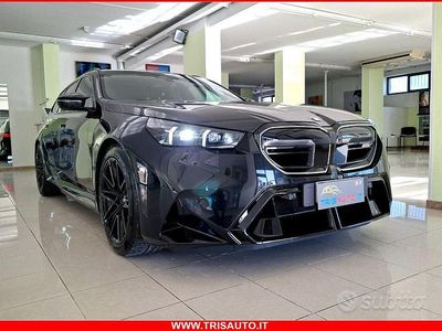 Usado BMW M5 Comfort Edition 727 HP (534 kW) 2025 Preto Carrinha