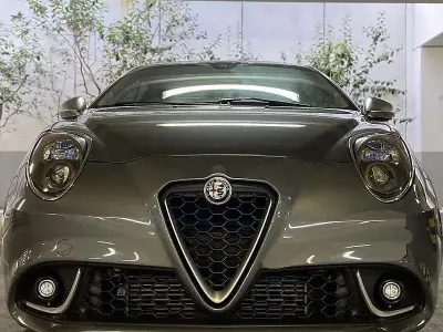 Usata Alfa Romeo MiTo Distinctive 120 CV (88 kW) 2009 Grigio Utilitaria