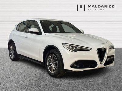 Usata Alfa Romeo Stelvio Business 190 CV (139 kW) 2023 Bianco SUV