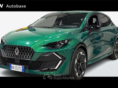Usata Renault Clio V Techno 158 CV (116 kW) 2025 Verde Berlina