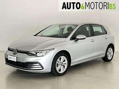 Brugt VW Golf VIII Life 131 HK (96 kW) 2020 Sølv Sedan