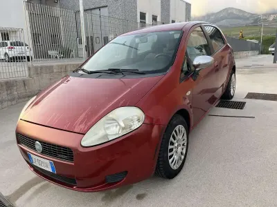 Usata Fiat Grande Punto 75 CV (55 kW) 2007 Other Utilitaria