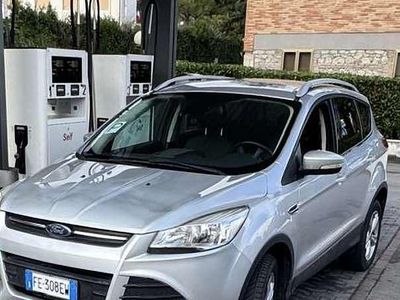 Usata Ford Kuga Titanium 140 CV (102 kW) 2014 SUV