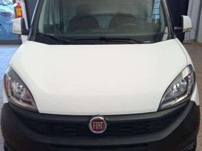 Usata Fiat Doblò 95 CV (69 kW) 2019 Bianco Monovolume