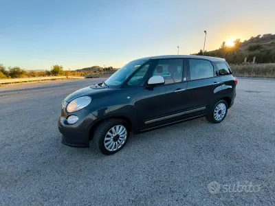 Usata Fiat 500L Living 105 CV (77 kW) 2015 Grigio Monovolume