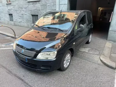 Usata Fiat Multipla 116 CV (85 kW) 2008 Nero Monovolume
