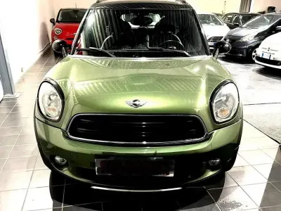 Usata Mini Cooper 111 CV (81 kW) 2015 Verde Utilitaria