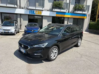 Usata Seat Leon Style 110 CV (80 kW) 2022 Nero Station wagon