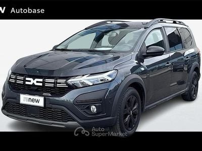 Usata Dacia Jogger Extreme 101 CV (74 kW) 2023 Gray Monovolume