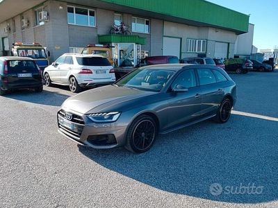 Usata Audi A4 Advanced 163 CV (119 kW) 2021 Grigio Station wagon
