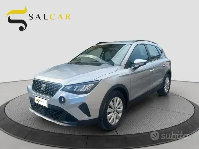 Usata Seat Arona Style 95 CV (69 kW) 2022 Grigio SUV