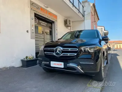 Usata Mercedes GLE300 245 CV (180 kW) 2020 Nero SUV