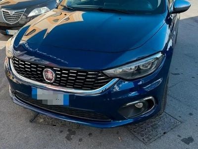 Usata Fiat Tipo Lounge 120 CV (88 kW) 2017 Blu Station wagon