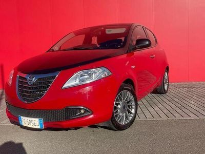 usata Lancia Ypsilon 1.2 16V Momo Design