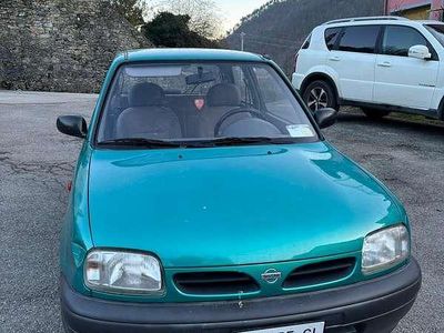 Usata Nissan Micra 54 CV (39 kW) 1997 Verde Utilitaria