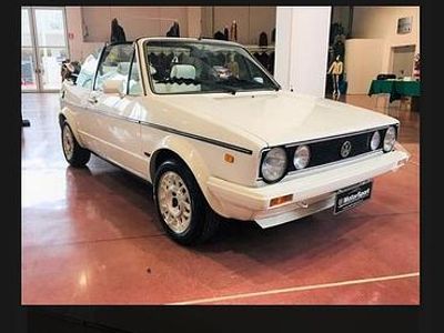 Begagnad VW Golf Cabriolet 1988 Vit Cab