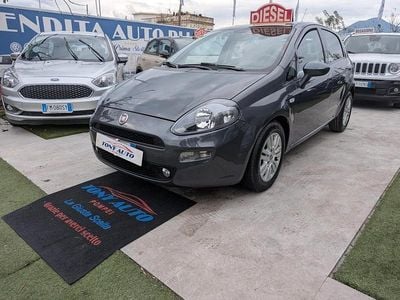 Usata Fiat Punto Street 95 CV (69 kW) 2017 Grigio Utilitaria