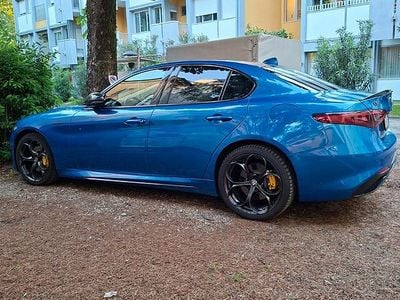 Usata Alfa Romeo Giulia Ti 210 CV (154 kW) 2018 Blu Berlina