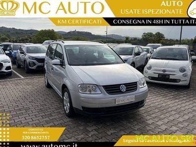 Begagnad VW Touran Highline 105 HK (77 kW) 2006 Silver Minibuss