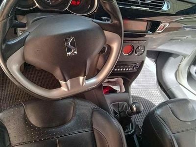 Usata DS Automobiles DS3 75 CV (55 kW) 2011 Bianco SUV