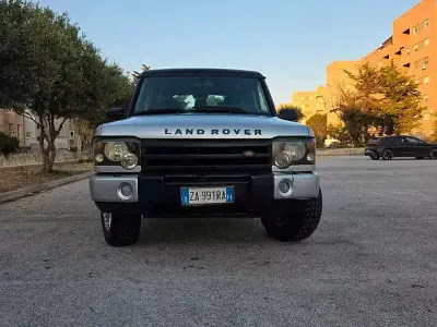 Usata Land Rover Discovery 2 138 CV (101 kW) 2002 Grigio SUV