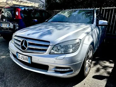 Usata Mercedes C220 Avantgarde 170 CV (125 kW) 2010 Berlina