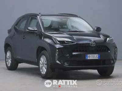 Gebraucht Toyota Yaris Cross Active 92 PS (67 kW) 2025 Grau SUV