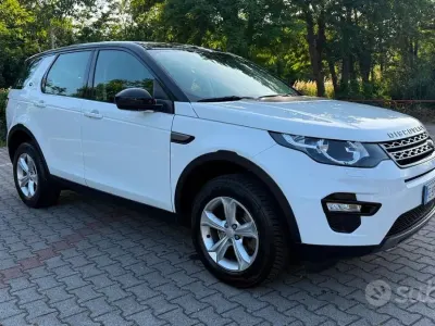 Usata Land Rover Discovery Sport Pure 150 CV (110 kW) 2016 Bianco SUV