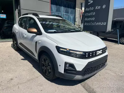 Nuova Dacia Sandero Extreme 122 CV (89 kW) 2026 Berlina